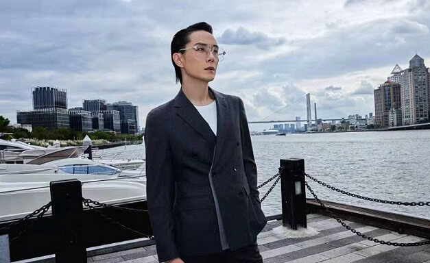 李承铉成为碧欧泉男士形象大使
