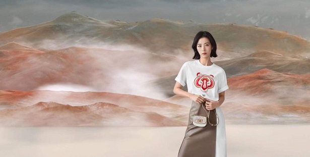 周雨彤成为BALLY中国区品牌大使