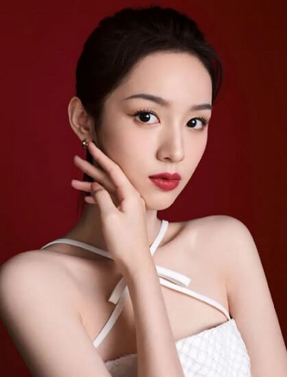 周也成为兰蔻LANCOME彩妆大使