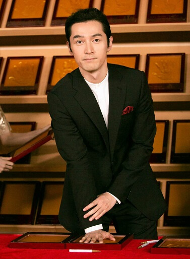 阿玛尼全球代言人胡歌 阿玛尼全球代言人胡歌