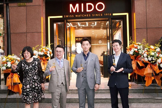 郑恺成为美度表明星代言人!