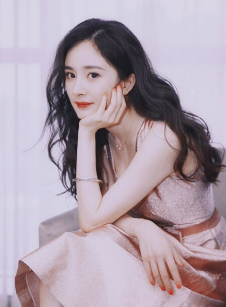 杨幂腾讯视频WeTV全球代言人 杨幂腾讯视频WeTV全球代言人