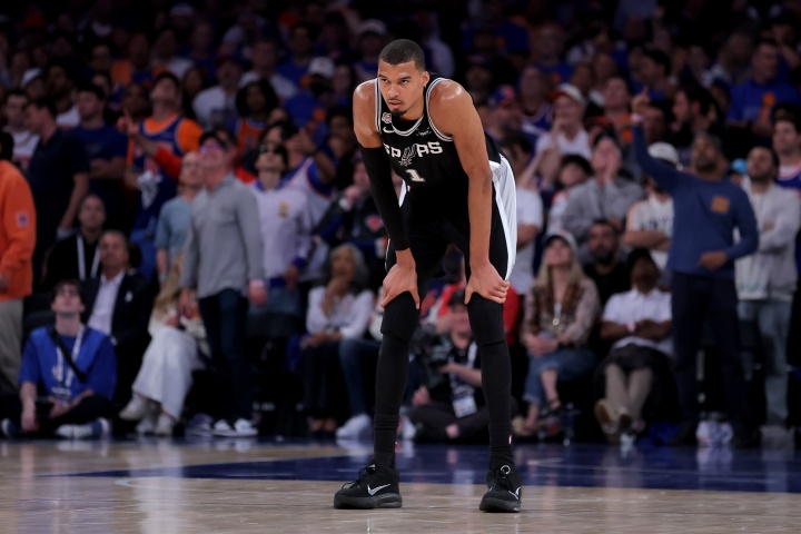 文班生涯六亚：U16至NBA总决赛无一冠