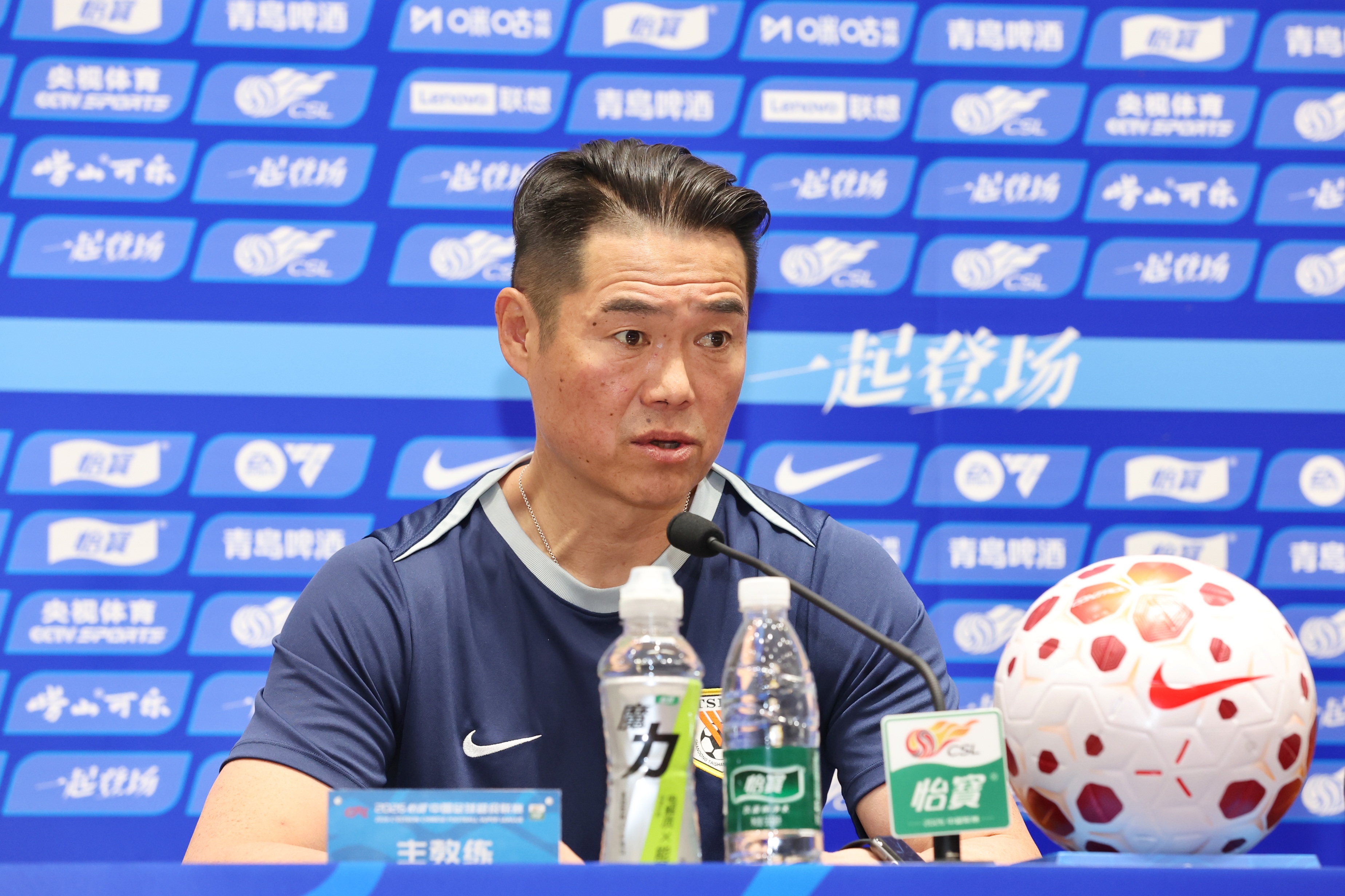 泰山5-0横扫广西 宿茂臻赞买乌郎防守超预期