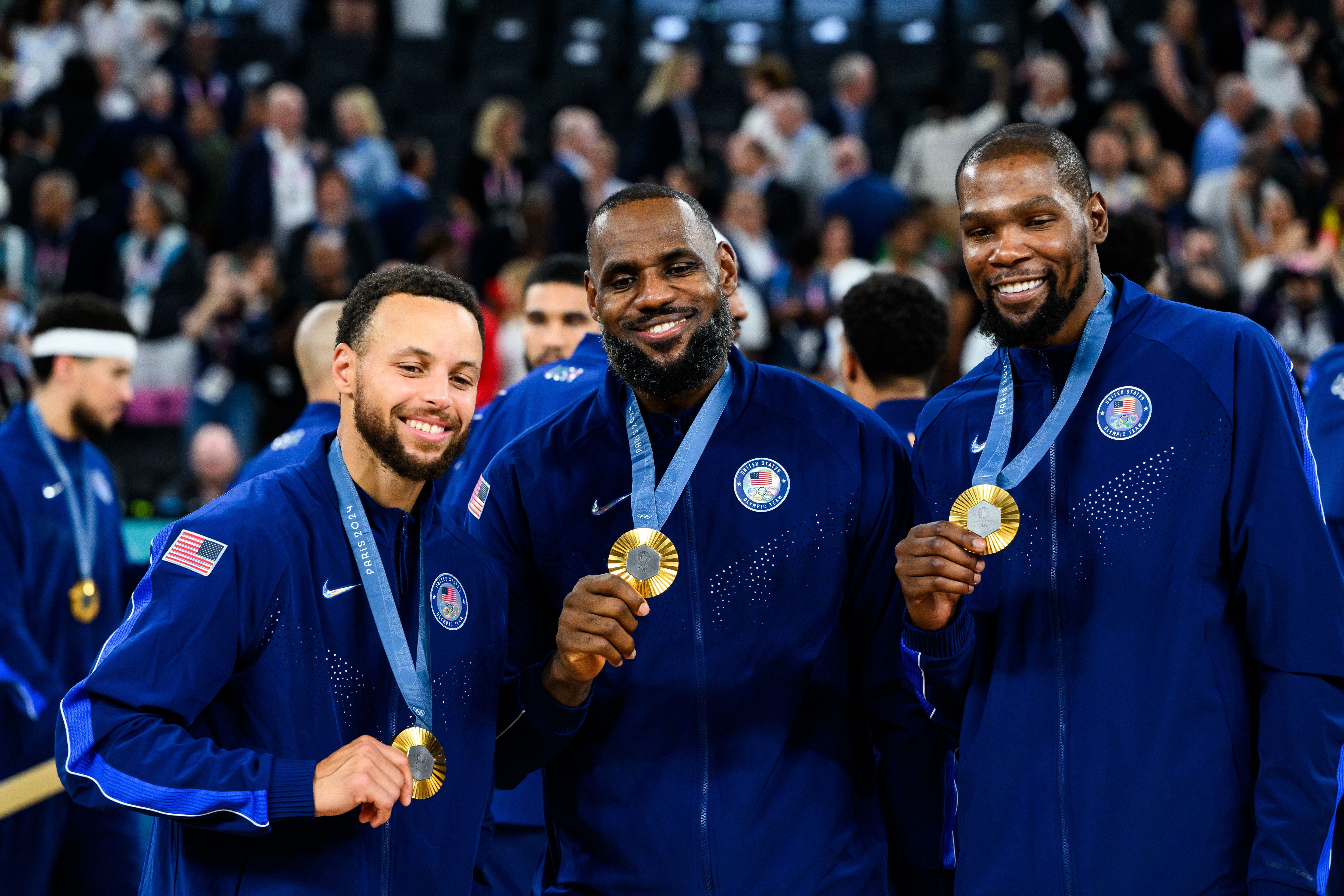 帕森斯考辛斯路威断言:詹杜库退圈后NBA收视率仍将攀升,年轻天赋是关键 帕森斯考辛斯路威断言:詹杜库退圈后NBA收视率仍将攀升,年轻天赋是关键
