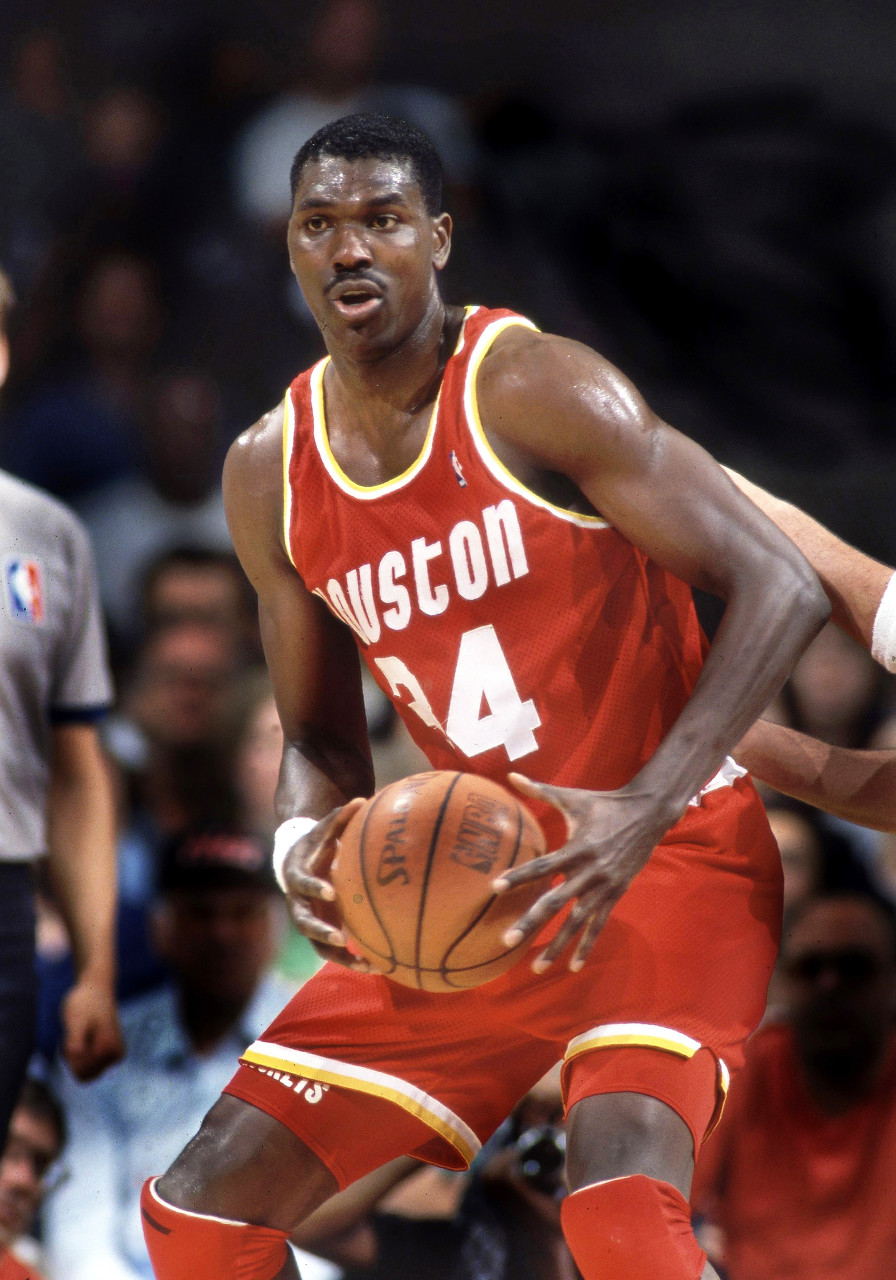 奥拉朱旺封神之夜：火箭队史首冠，历史唯一单季MVP+DPOY+FMVP