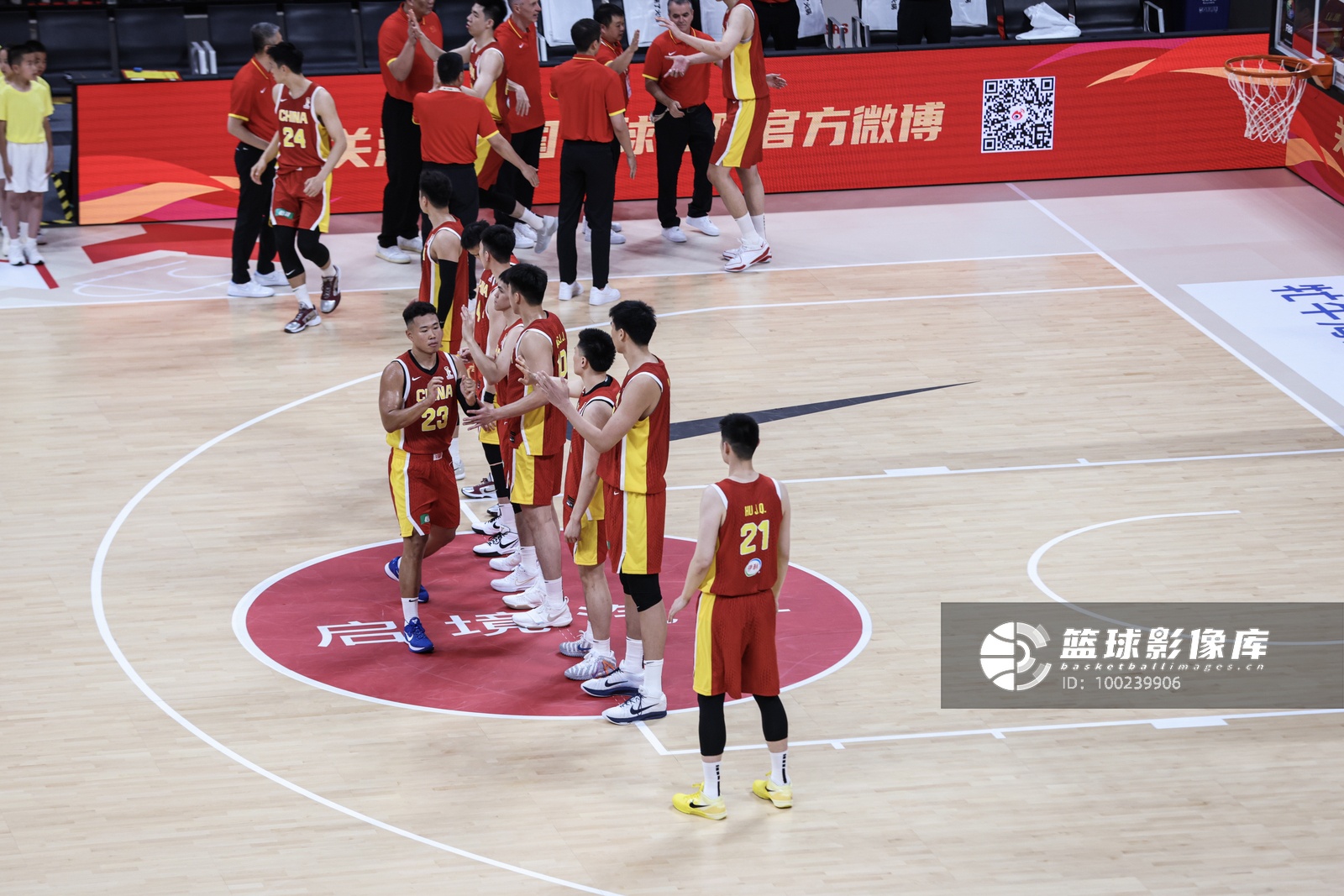 18年轮回：从奥运八强到主场惨败日本19分，中国男篮无核之痛