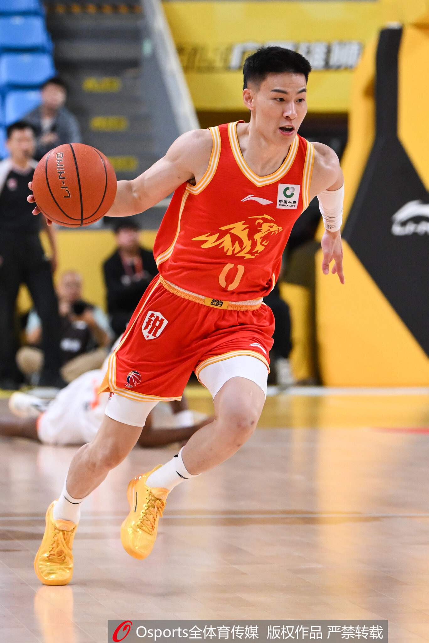 广厦官宣林秉圣离队 四号秀暂别CBA
