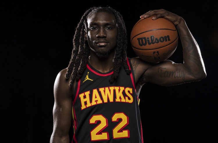 卡森·华莱士：与亲哥NBA同场太棒 赢家才有吹牛资本